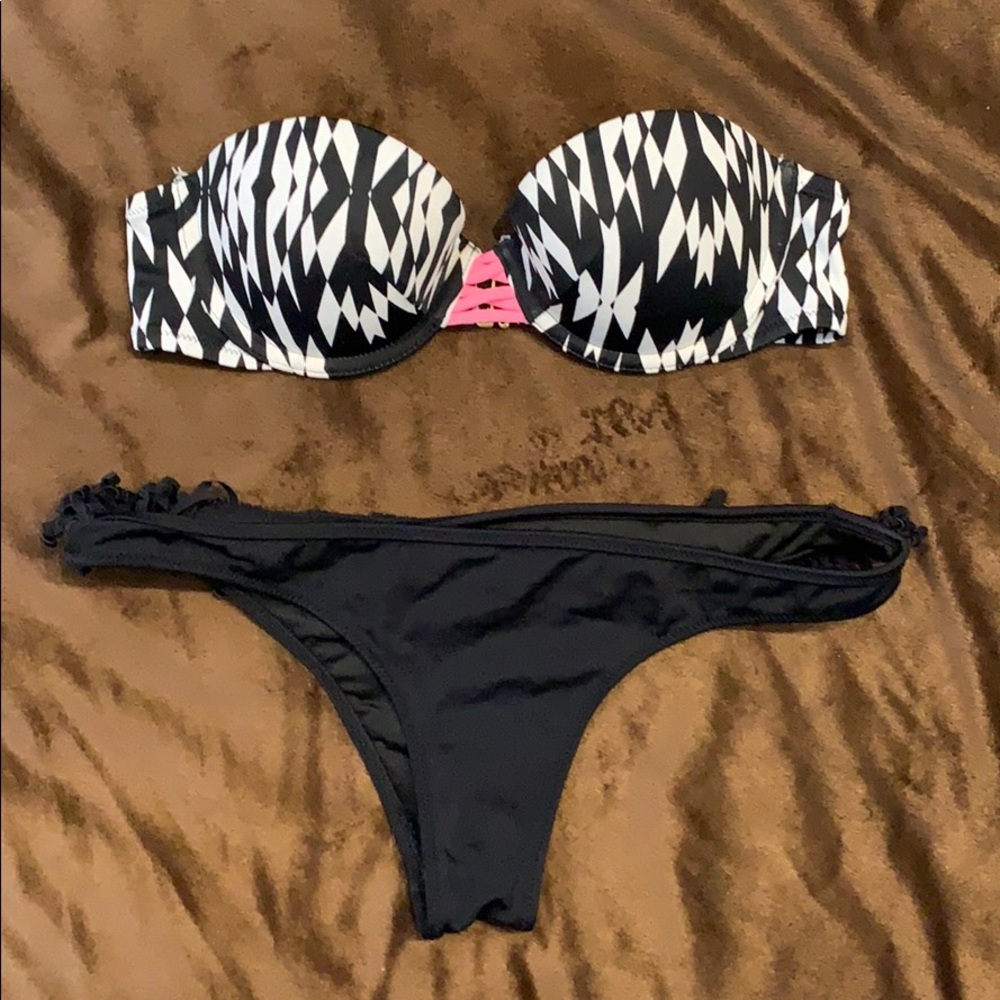 Victoria’s Secret Bikini